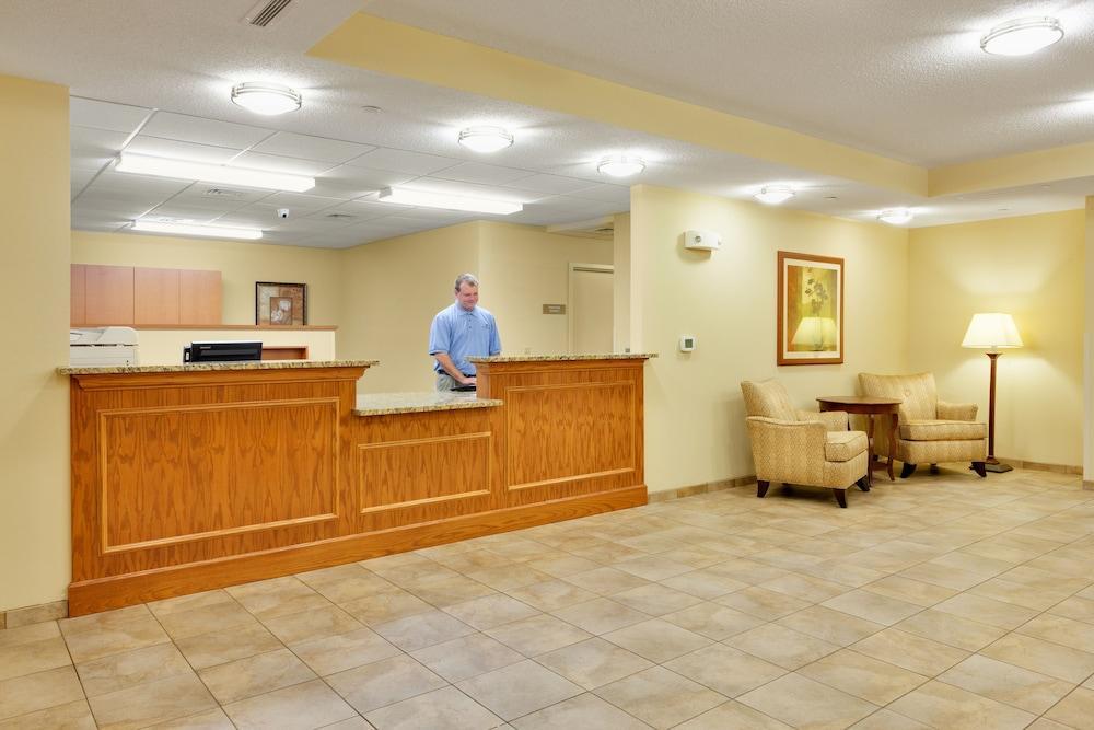 Candlewood Suites Harrisburg I-81 Hershey Area By Ihg Exterior foto