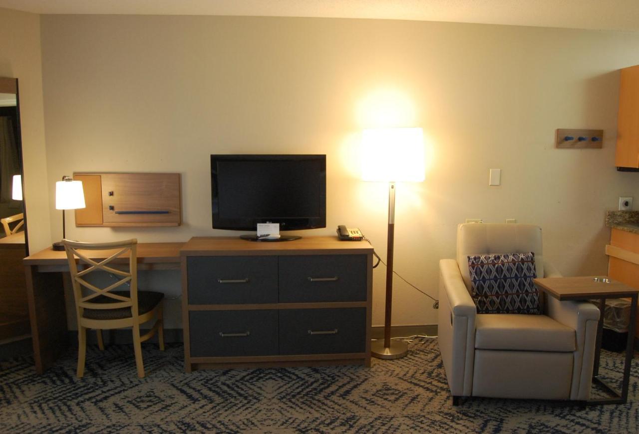 Candlewood Suites Harrisburg I-81 Hershey Area By Ihg Exterior foto