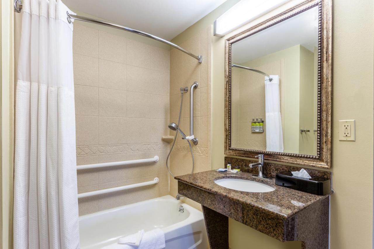 Candlewood Suites Harrisburg I-81 Hershey Area By Ihg Exterior foto